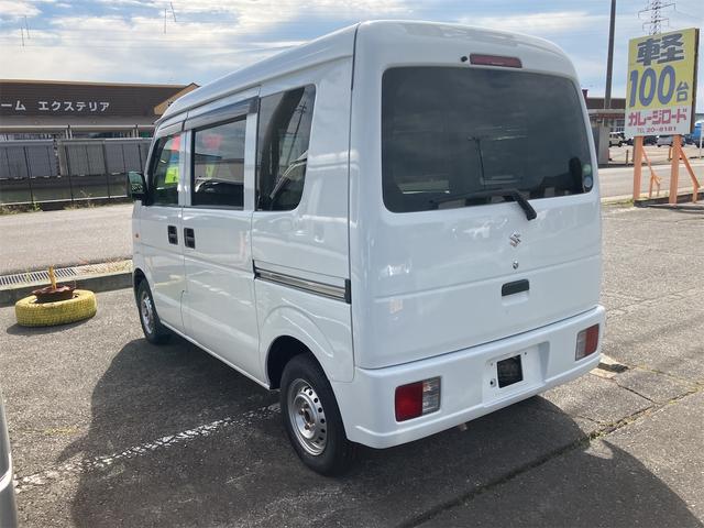 エブリイ ＰＣ　４ＷＤ　ＡＴ　ＥＴＣ　両側スライドドア　キーレスエントリー　盗難防止システム　エアコン　パワーステアリング　パワーウィンドウ　運転席エアバッグ　助手席エアバッグ（6枚目）