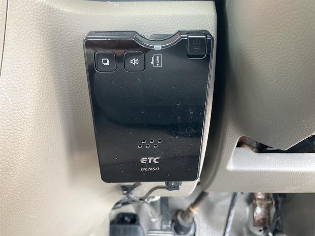 エブリイ ＰＣ　４ＷＤ　ＡＴ　ＥＴＣ　両側スライドドア　キーレスエントリー　盗難防止システム　エアコン　パワーステアリング　パワーウィンドウ　運転席エアバッグ　助手席エアバッグ（29枚目）
