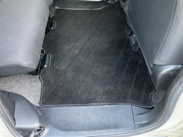 Ｎ－ＢＯＸカスタム Ｇ・Ｌパッケージ　４ＷＤ　両側スライド・片側電動　オートライト　スマートキー　アイドリングストップ　電動格納ミラー　シートヒーター　ベンチシート　ＣＶＴ　盗難防止システム　ＡＢＳ　ＥＳＣ　アルミホイール　衝突安全ボディ（25枚目）