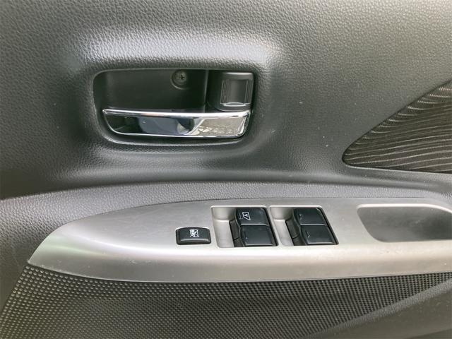 デイズルークス ハイウェイスター ターボ 4WD ETC 全周囲カメラ 両側電動スライドドア ナビ TV オートライト HID スマートキー 電動格納ミラー ターボ CVT 盗難防止システム ABS ESC ミュージックプレイヤー接続可(9枚目)