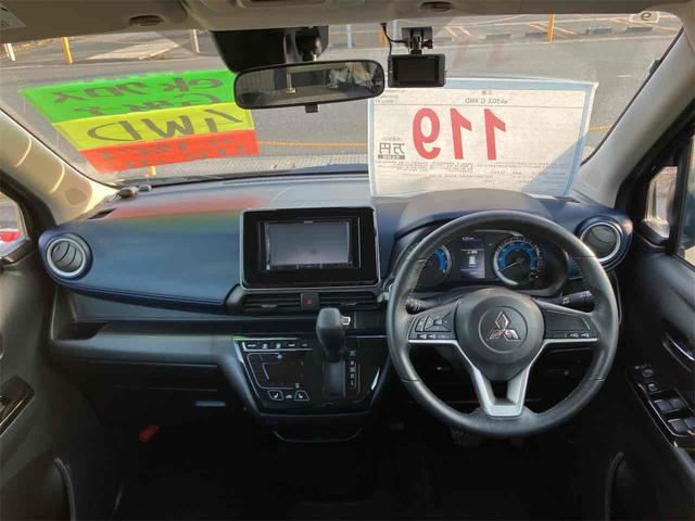 ｅＫクロス Ｇ　４ＷＤ　ドライブレコーダー　バックカメラ　ナビ　衝突被害軽減システム　オートライト　ＬＥＤヘッドランプ　スマートキー　アイドリングストップ　電動格納ミラー　シートヒーター　ベンチシート　ＣＶＴ（2枚目）