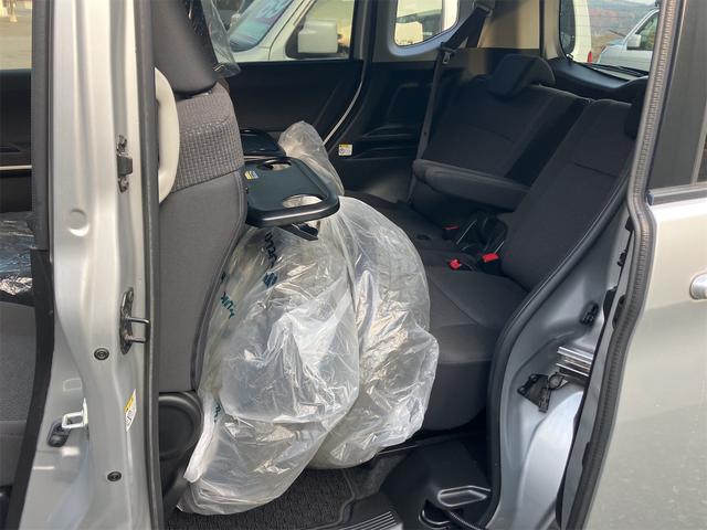 ソリオ ハイブリッドＭＸ　ドライブレコーダー　全周囲カメラ　ナビ　ＴＶ　クリアランスソナー　オートクルーズコントロール　レーンアシスト　衝突被害軽減システム　両側スライド・片側電動　オートライト　スマートキー（22枚目）