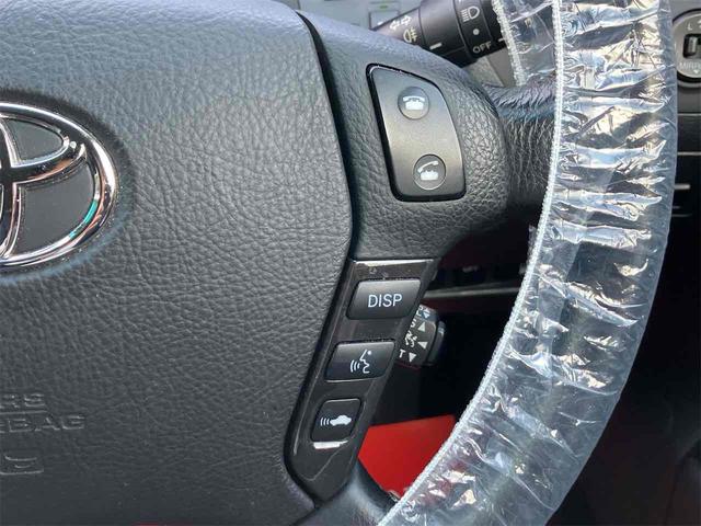 クラウンマジェスタ Ｃタイプｉ－Ｆｏｕｒ　４ＷＤ　ドライブレコーダー　ＥＴＣ　オートクルーズコントロール　バックカメラ　ナビ　アルミホイール　オートライト　ＨＩＤ　ＡＴ　シートヒーター　スマートキー　盗難防止システム　パワーシート　ＣＤ（10枚目）