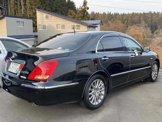 クラウンマジェスタ Ｃタイプｉ－Ｆｏｕｒ　４ＷＤ　ドライブレコーダー　ＥＴＣ　オートクルーズコントロール　バックカメラ　ナビ　アルミホイール　オートライト　ＨＩＤ　ＡＴ　シートヒーター　スマートキー　盗難防止システム　パワーシート　ＣＤ（13枚目）