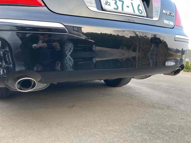 クラウンマジェスタ Ｃタイプｉ－Ｆｏｕｒ　４ＷＤ　ドライブレコーダー　ＥＴＣ　オートクルーズコントロール　バックカメラ　ナビ　アルミホイール　オートライト　ＨＩＤ　ＡＴ　シートヒーター　スマートキー　盗難防止システム　パワーシート　ＣＤ（18枚目）