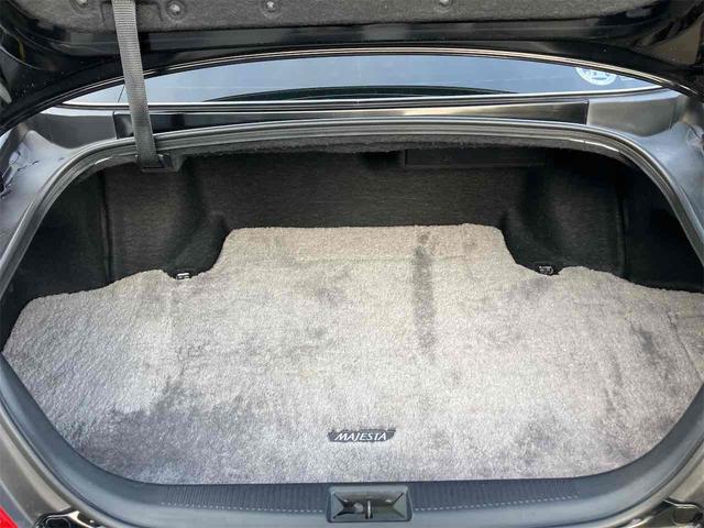 クラウンマジェスタ Ｃタイプｉ－Ｆｏｕｒ　４ＷＤ　ドライブレコーダー　ＥＴＣ　オートクルーズコントロール　バックカメラ　ナビ　アルミホイール　オートライト　ＨＩＤ　ＡＴ　シートヒーター　スマートキー　盗難防止システム　パワーシート　ＣＤ（19枚目）