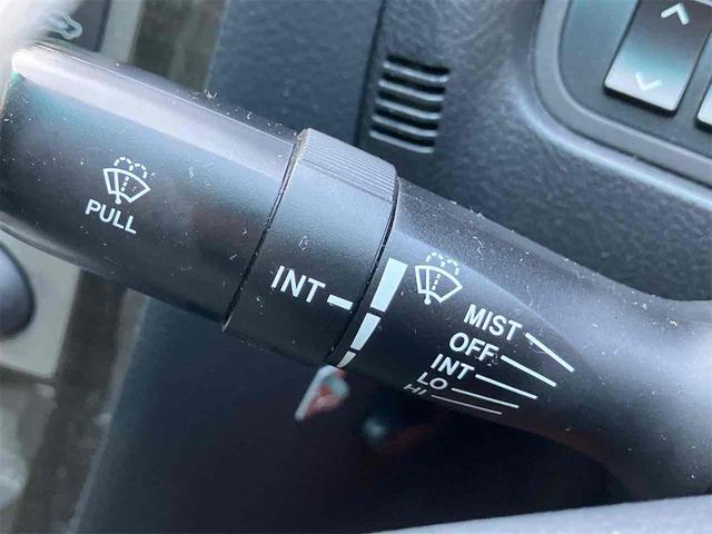 クラウンマジェスタ Ｃタイプｉ－Ｆｏｕｒ　４ＷＤ　ドライブレコーダー　ＥＴＣ　オートクルーズコントロール　バックカメラ　ナビ　アルミホイール　オートライト　ＨＩＤ　ＡＴ　シートヒーター　スマートキー　盗難防止システム　パワーシート　ＣＤ（24枚目）