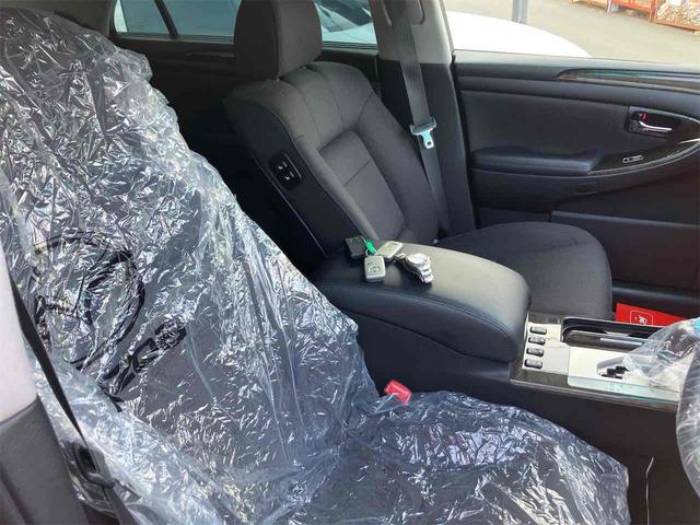 クラウンマジェスタ Ｃタイプｉ－Ｆｏｕｒ　４ＷＤ　ドライブレコーダー　ＥＴＣ　オートクルーズコントロール　バックカメラ　ナビ　アルミホイール　オートライト　ＨＩＤ　ＡＴ　シートヒーター　スマートキー　盗難防止システム　パワーシート　ＣＤ（35枚目）