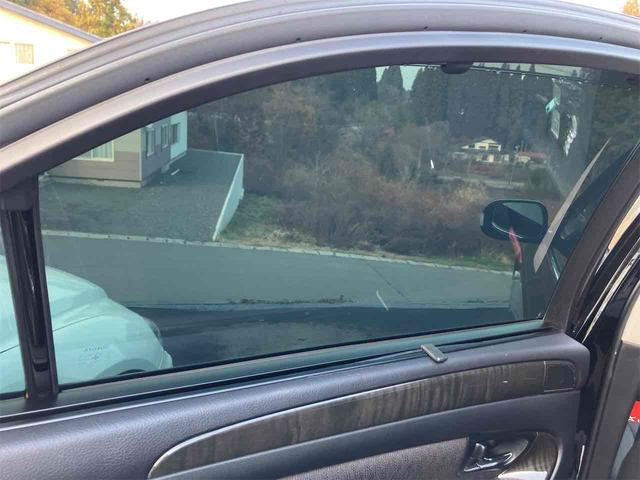 クラウンマジェスタ Ｃタイプｉ－Ｆｏｕｒ　４ＷＤ　ドライブレコーダー　ＥＴＣ　オートクルーズコントロール　バックカメラ　ナビ　アルミホイール　オートライト　ＨＩＤ　ＡＴ　シートヒーター　スマートキー　盗難防止システム　パワーシート　ＣＤ（42枚目）