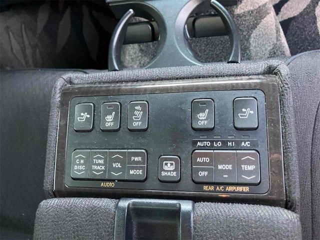 クラウンマジェスタ Ｃタイプｉ－Ｆｏｕｒ　４ＷＤ　ドライブレコーダー　ＥＴＣ　オートクルーズコントロール　バックカメラ　ナビ　アルミホイール　オートライト　ＨＩＤ　ＡＴ　シートヒーター　スマートキー　盗難防止システム　パワーシート　ＣＤ（50枚目）