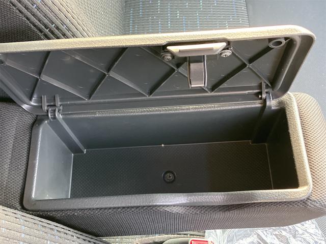 ムーヴ カスタム　Ｘリミテッド　４ＷＤ　バックカメラ　ナビ　ＴＶ　オートライト　ＨＩＤ　スマートキー　アイドリングストップ　ベンチシート　ＣＶＴ　盗難防止システム　ＡＢＳ　ＣＤ　ＵＳＢ　ミュージックプレイヤー接続可　アルミホイール（21枚目）