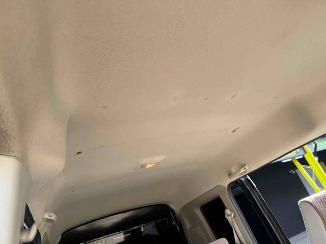 エブリイワゴン ＪＰターボ　リフトアップ　４ＷＤ　両側スライドドア　キーレスエントリー　電動格納ミラー　シートヒーター　ＡＴ　盗難防止システム　ＡＢＳ　衝突安全ボディ　エアコン　パワーステアリング　パワーウィンドウ（22枚目）