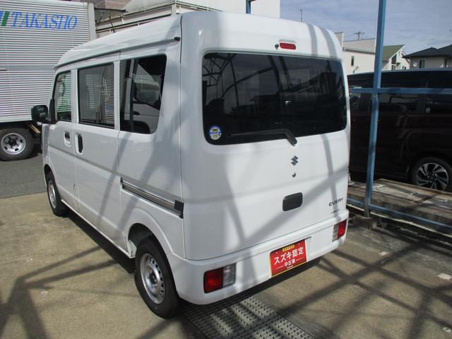 エブリイ ＰＡリミテッド　６型　４ＷＤ　５ＭＴ　衝突被害軽減ブレーキ　スライドドア　４ＷＤ　衝突被害軽減システム　アイドリングストップ　横滑り防止機能　衝突安全ボディ　盗難防止システム　ＦＭ／ＡＭラジオ（7枚目）