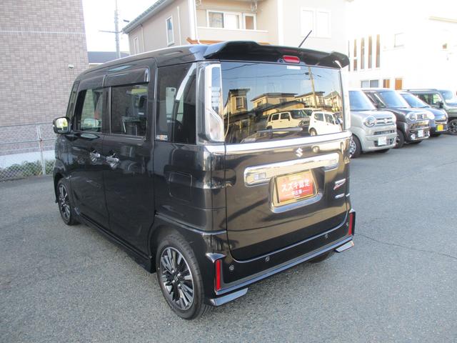 スペーシアカスタム カスタム　ＨＹＢＲＩＤ　ＸＳ　４ＷＤ　衝突被害軽減ブレーキ　ナビ　バックカメラ　スライドドア　プッシュスタート　シートヒーター　オートエアコン　衝突被害軽減システム　アイドリングストップ　横滑り防止機能　衝突安全ボディ　盗難防止システム（7枚目）