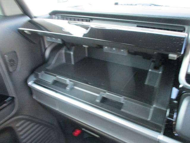 スペーシアカスタム カスタム　ＨＹＢＲＩＤ　ＸＳ　４ＷＤ　衝突被害軽減ブレーキ　ナビ　バックカメラ　スライドドア　プッシュスタート　シートヒーター　オートエアコン　衝突被害軽減システム　アイドリングストップ　横滑り防止機能　衝突安全ボディ　盗難防止システム（45枚目）