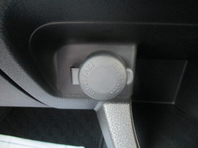 クロスビー ＨＹＢＲＩＤ　ＭＺ　４型　４ＷＤ　衝突被害軽減ブレーキ　オートライト　プッシュスタート　シートヒーター　オートエアコン　４ＷＤ　衝突被害軽減システム　アイドリングストップ　横滑り防止機能　衝突安全ボディ　盗難防止システム（31枚目）