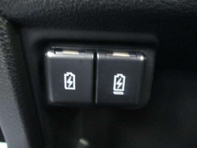 クロスビー ＨＹＢＲＩＤ　ＭＺ　４型　４ＷＤ　衝突被害軽減ブレーキ　オートライト　プッシュスタート　シートヒーター　オートエアコン　４ＷＤ　衝突被害軽減システム　アイドリングストップ　横滑り防止機能　衝突安全ボディ　盗難防止システム（34枚目）