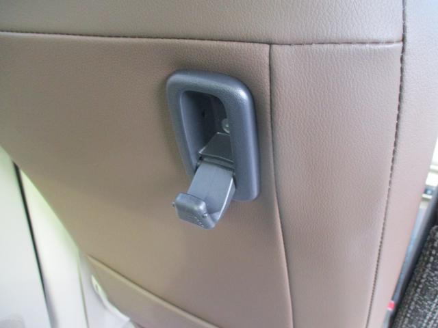 アルトラパンＬＣ ＬＣ　Ｘ　５型　４ＷＤ　ＣＶＴ　衝突被害軽減ブレーキ　プッシュスタート　シートヒーター　オートエアコン　４ＷＤ　衝突被害軽減システム　アイドリングストップ　横滑り防止機能　衝突安全ボディ　盗難防止システム（18枚目）