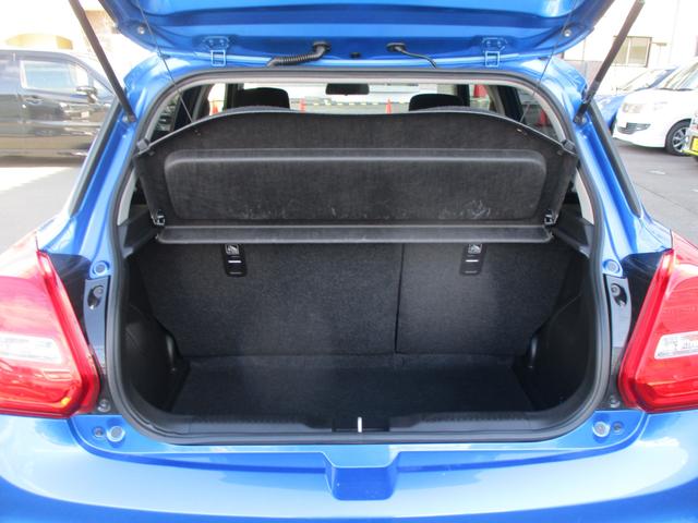 スイフト スポーツ　ＺＣ３３Ｓ　ＦＦ　６ＡＴ　衝突被害軽減ブレーキ　全方位モニター　ナビ　プッシュスタート　シートヒーター　オートエアコン　衝突被害軽減システム　横滑り防止機能　衝突安全ボディ　盗難防止システム（11枚目）