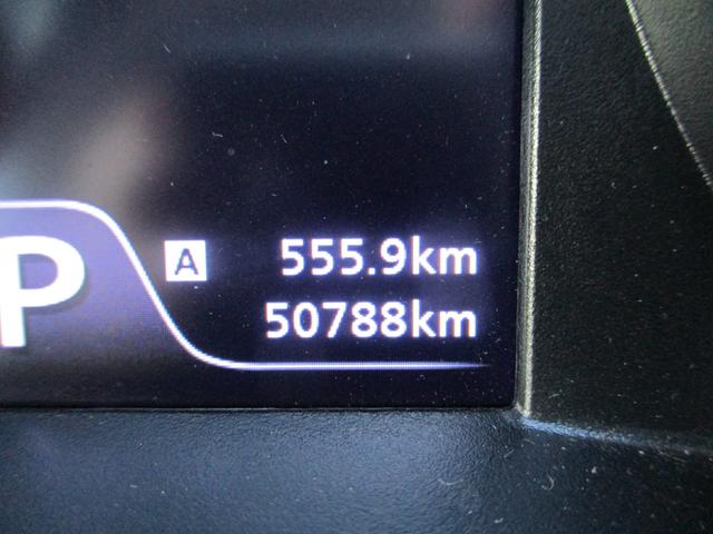 スイフト スポーツ　ＺＣ３３Ｓ　ＦＦ　６ＡＴ　衝突被害軽減ブレーキ　全方位モニター　ナビ　プッシュスタート　シートヒーター　オートエアコン　衝突被害軽減システム　横滑り防止機能　衝突安全ボディ　盗難防止システム（22枚目）