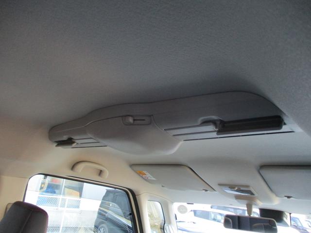 スペーシアカスタム カスタム　ＨＹＢＲＩＤ　ＸＳ　４ＷＤ　衝突被害軽減ブレーキ　ナビ　スライドドア　プッシュスタート　シートヒーター　オートエアコン　４ＷＤ　衝突被害軽減システム　アイドリングストップ　横滑り防止機能　衝突安全ボディ　盗難防止システム（23枚目）