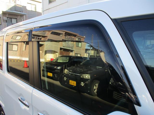 スペーシアカスタム カスタム　ＨＹＢＲＩＤ　ＸＳ　４ＷＤ　衝突被害軽減ブレーキ　ナビ　スライドドア　プッシュスタート　シートヒーター　オートエアコン　４ＷＤ　衝突被害軽減システム　アイドリングストップ　横滑り防止機能　衝突安全ボディ　盗難防止システム（52枚目）