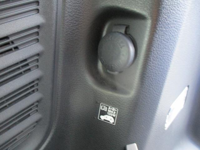 スペーシアカスタム カスタム　ＨＹＢＲＩＤ　ＸＳ　４ＷＤ　衝突被害軽減ブレーキ　ナビ　スライドドア　プッシュスタート　シートヒーター　オートエアコン　４ＷＤ　衝突被害軽減システム　アイドリングストップ　横滑り防止機能　衝突安全ボディ　盗難防止システム（76枚目）