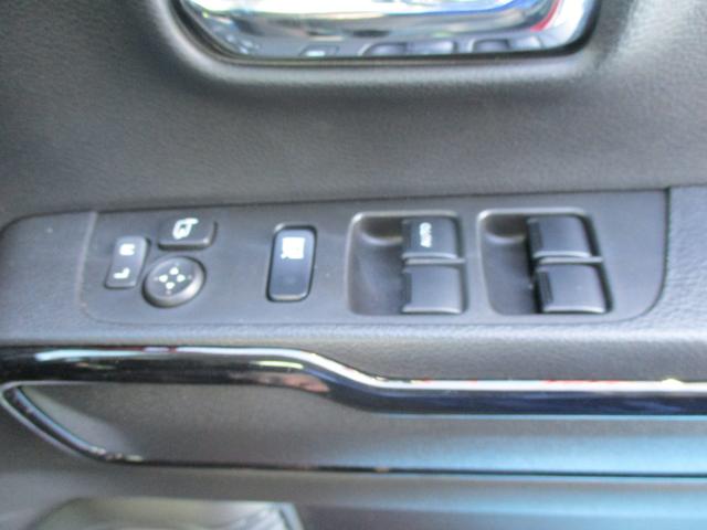 ハスラー ＨＹＢＲＩＤ　Ｘ　３型　４ＷＤ　ＣＶＴ　衝突被害軽減ブレーキ　オートライト　プッシュスタート　シートヒーター　オートエアコン　スズキセーフティーサポート　４ＷＤ　衝突被害軽減システム　アイドリングストップ　横滑り防止機能　衝突安全ボディ　盗難防止システム（38枚目）
