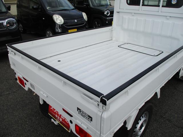 キャリイトラック KCエアコン・パワステ農繁 7型 パートタイム4WD 5MT 衝突被害軽減システム 4WD アイドリングストップ 横滑り防止機能 FM/AMラジオ デフロック リヤゲートチェーン 荷台作業灯(15枚目)
