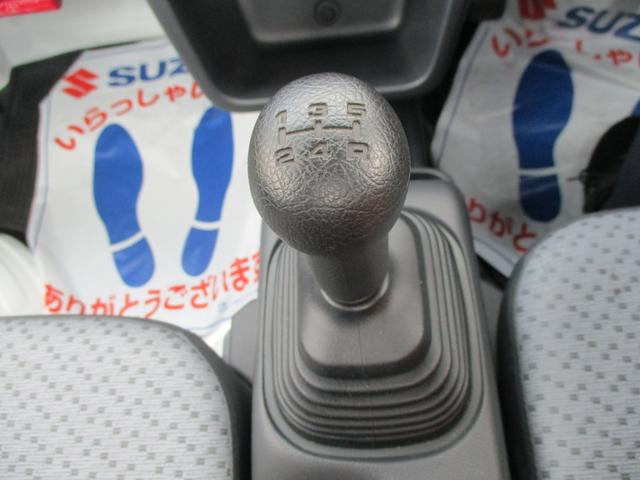 キャリイトラック KCエアコン・パワステ農繁 7型 パートタイム4WD 5MT 衝突被害軽減システム 4WD アイドリングストップ 横滑り防止機能 FM/AMラジオ デフロック リヤゲートチェーン 荷台作業灯(28枚目)