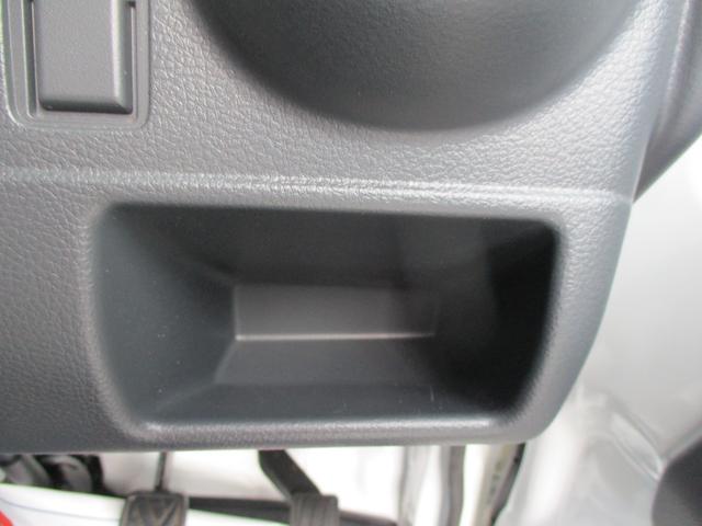 キャリイトラック KCエアコン・パワステ農繁 7型 パートタイム4WD 5MT 衝突被害軽減システム 4WD アイドリングストップ 横滑り防止機能 FM/AMラジオ デフロック リヤゲートチェーン 荷台作業灯(36枚目)