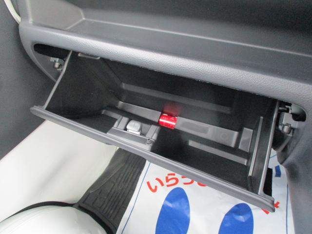 キャリイトラック KCエアコン・パワステ農繁 7型 パートタイム4WD 5MT 衝突被害軽減システム 4WD アイドリングストップ 横滑り防止機能 FM/AMラジオ デフロック リヤゲートチェーン 荷台作業灯(38枚目)