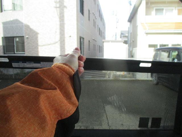 ���[���T���V�F�[�h�t��