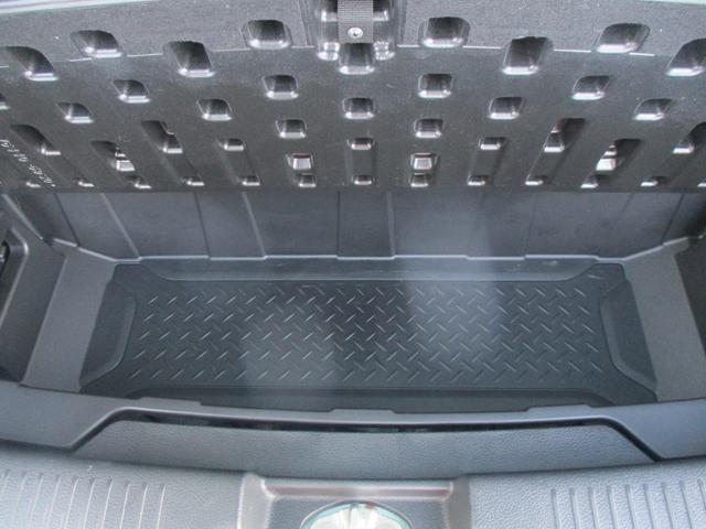 ハスラー Ｊスタイル　フルタイム４ＷＤ　ＣＶＴ　衝突被害軽減ブレーキ　ＣＤプレイヤー　オートライト　プッシュスタート　シートヒーター　オートエアコン　ＥＴＣ　４ＷＤ　衝突被害軽減システム　アイドリングストップ　横滑り防止機能　衝突安全ボディ　盗難防止システム（16枚目）