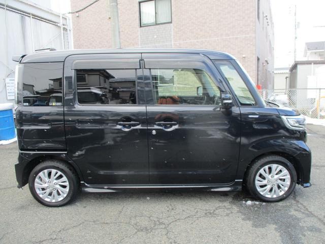 スペーシアカスタム カスタム HYBRID GS 2型 4WD CVT スライドドア プッシュスタート シートヒーター オートエアコン 衝突被害軽減システム アイドリングストップ 横滑り防止機能 衝突安全ボディ 盗難防止システム CDプレイヤー ETC(4枚目)