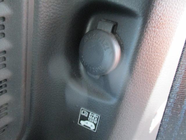 スペーシアカスタム カスタム HYBRID GS 2型 4WD CVT スライドドア プッシュスタート シートヒーター オートエアコン 衝突被害軽減システム アイドリングストップ 横滑り防止機能 衝突安全ボディ 盗難防止システム CDプレイヤー ETC(15枚目)