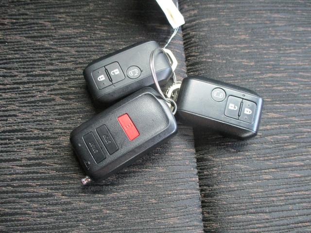 スペーシアカスタム カスタム HYBRID GS 2型 4WD CVT スライドドア プッシュスタート シートヒーター オートエアコン 衝突被害軽減システム アイドリングストップ 横滑り防止機能 衝突安全ボディ 盗難防止システム CDプレイヤー ETC(34枚目)