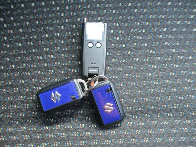 ハスラー ＨＹＢＲＩＤ　Ｘターボ　４ＷＤ　衝突被害軽減ブレーキ　全方位モニター　ナビ　プッシュスタート　シートヒーター　オートエアコン　スズキセーフティーサポート　衝突被害軽減システム　アイドリングストップ　横滑り防止機能　衝突安全ボディ　盗難防止システム（48枚目）