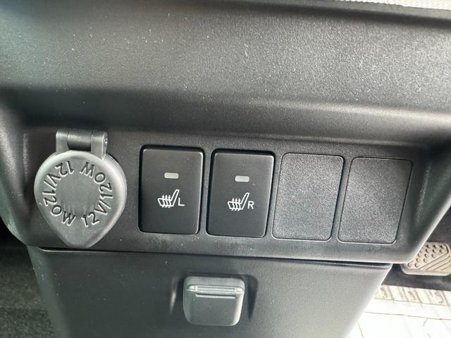 トール 　４ＷＤ　寒冷地仕様　コンフォーダブルパック　スマートアシスト　ＬＥＤヘッドライト　ＬＥＤフォグランプ　両側パワースライドドア　スマートキー（17枚目）