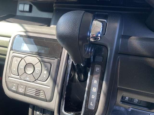 スペーシアギア ハイブリッドＸＺ　４ＷＤ　全方位モニタ付メモリーナビ（フルセグ／Ｂｌｕｅｔｏｏｔｈ）両側パワースライドドア　スマートキー　アダプティブクルーズコントロール　車線逸脱警報　衝突軽減ブレーキ　ハンドルヒーター純正アルミ（28枚目）