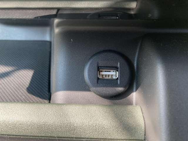 スペーシアギア ハイブリッドＸＺ　４ＷＤ　全方位モニタ付メモリーナビ（フルセグ／Ｂｌｕｅｔｏｏｔｈ）両側パワースライドドア　スマートキー　アダプティブクルーズコントロール　車線逸脱警報　衝突軽減ブレーキ　ハンドルヒーター純正アルミ（30枚目）