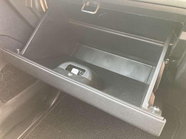 スペーシアギア ハイブリッドＸＺ　４ＷＤ　全方位モニタ付メモリーナビ（フルセグ／Ｂｌｕｅｔｏｏｔｈ）両側パワースライドドア　スマートキー　アダプティブクルーズコントロール　車線逸脱警報　衝突軽減ブレーキ　ハンドルヒーター純正アルミ（33枚目）