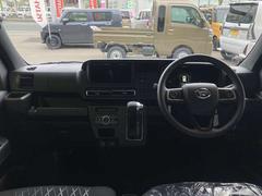当店は常時２０台の在庫を展示しております♪国産全メーカー・全車種取り扱い可能です！！気になるお車がございましたらお気軽にお問い合わせください♪ 4