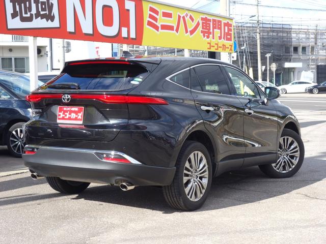 Ｚ　レザーパッケージ４ＷＤ　ＳＵＶ　寒冷地仕様　フロントガラス熱線　横滑り防止　ミラーヒーター　前席パワーシート　バックカメラ　純正ナビ／ＴＶ　クルーズコントロール　ステアリングスイッチ　ＥＴＣ　パワーバックドア　スマートキー(2枚目)