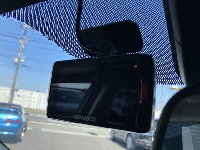 2.5i Lパッケージリミテッド 4WD ドライブレコーダー ETC バックカメラ ナビ TV アルミホイール オートライト HID CVT スマートキー 盗難防止システム パワーシート Bluetooth 中古車1年保証付き(4枚目)