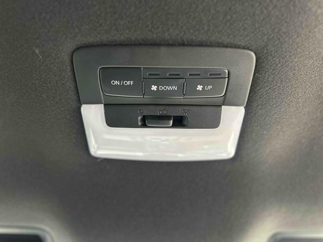 トライトン ＧＳＲ　月割り自税込み　オープンカントリータイヤ　スタイルギアパッケージ　トライトンパッケージ　衝突被害軽減システム　オートクルーズコントロール　レーンアシスト　ナビ　ＴＶ　全周囲カメラ　アイドリングストップ（37枚目）