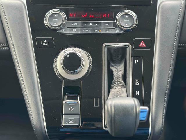 デリカＤ：５ Ｇ　パワーパッケージ　４ＷＤ　月割り自税込み　マッドクロスアルミ　ＢＦグッドリッチ　ブラックグリル　ドライブレコーダー　全周囲カメラ　ナビ　ＴＶ　オートクルーズコントロール　レーンアシスト　両側電動スライドドア（15枚目）