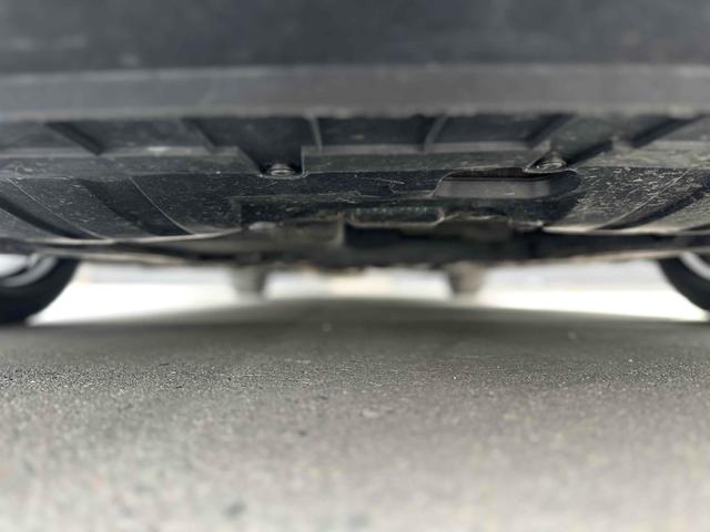 シビック タイプＲ　無限エアロ　Ｊ’ＳＥＣＵ　ＧｒｕｐｐｅＭエアクリインテーク　社外中間リアマフラー　ワークスベルクイックリリース　モモステ　スポーツ触媒　車高調　ＲＡＹＳ、ＲＥ３０　リフレッシュ塗装済み　６ＭＴ（30枚目）