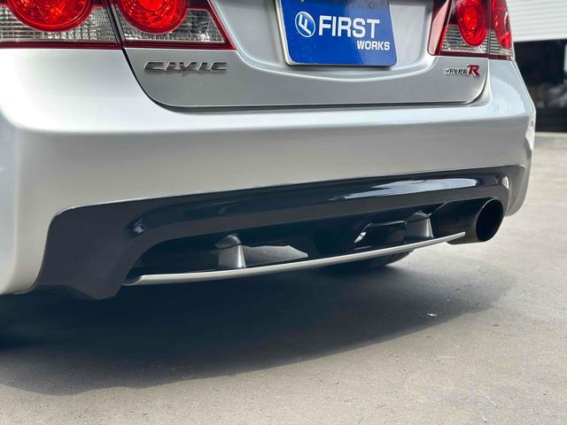 シビック タイプＲ　無限エアロ　Ｊ’ＳＥＣＵ　ＧｒｕｐｐｅＭエアクリインテーク　社外中間リアマフラー　ワークスベルクイックリリース　モモステ　スポーツ触媒　車高調　ＲＡＹＳ、ＲＥ３０　リフレッシュ塗装済み　６ＭＴ（49枚目）