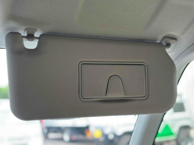 スペーシアカスタム ＸＳリミテッド　４ＷＤ　両側電動スライドドア　ＴＶ　衝突被害軽減システム　ＨＩＤ　スマートキー　アイドリングストップ　シートヒーター　ベンチシート　ＣＶＴ　盗難防止システム　ＡＢＳ　ＥＳＣ　ＣＤ　ＤＶＤ再生　ＵＳＢ（37枚目）
